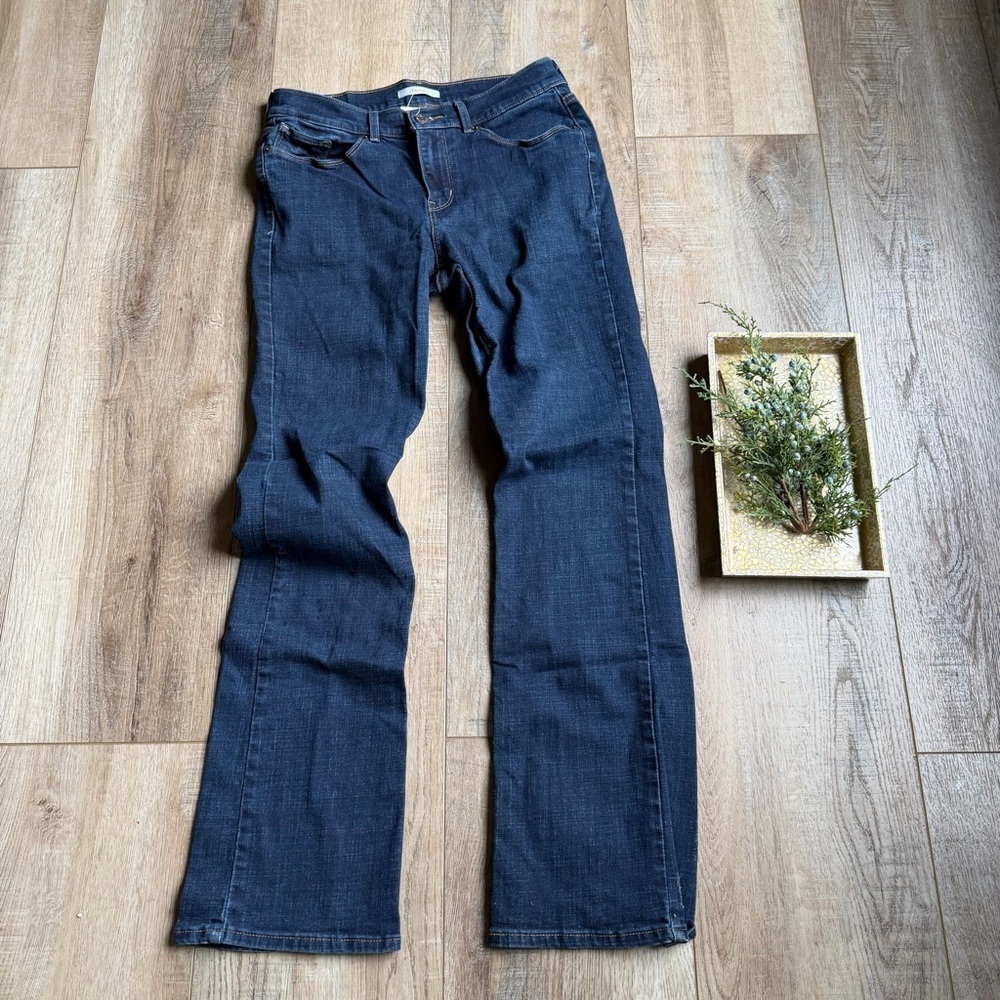 Levis classic boot Blue Women's Jeans size 28